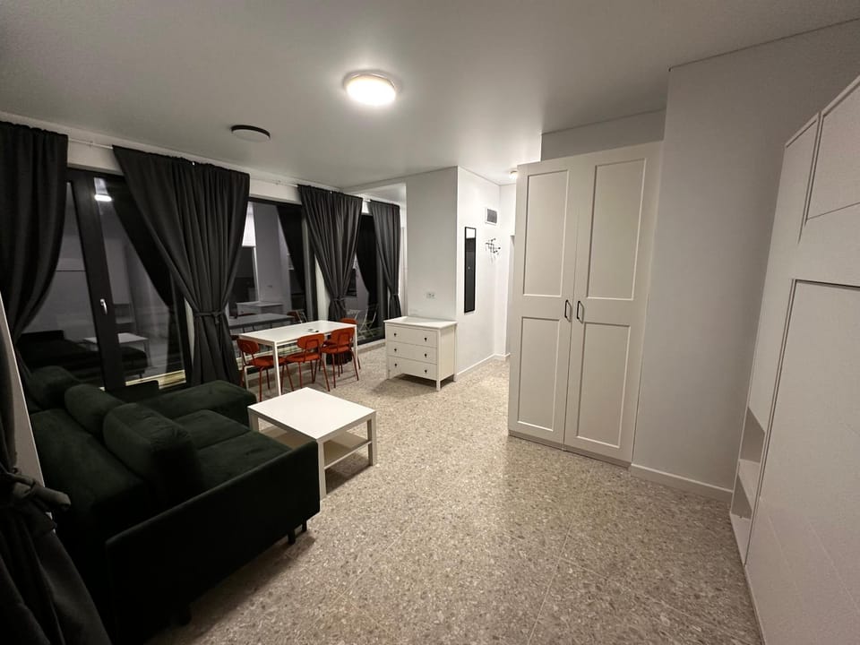 View (from property/room), Living room, Photo of the whole room, Seating area, Bedroom