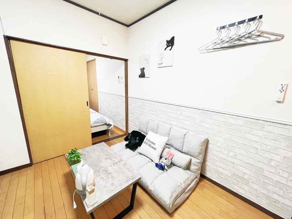 西武新宿線駅近 6人可 b1 Vacation rental in Japan