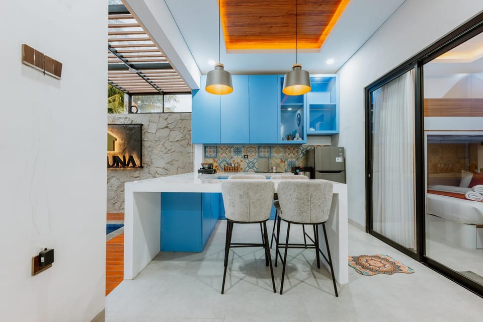 Communal kitchen, kitchen