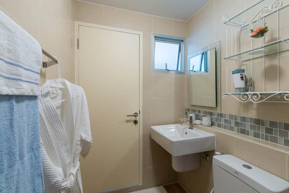 Baan Peang Ploen Apartment in Nong Kae