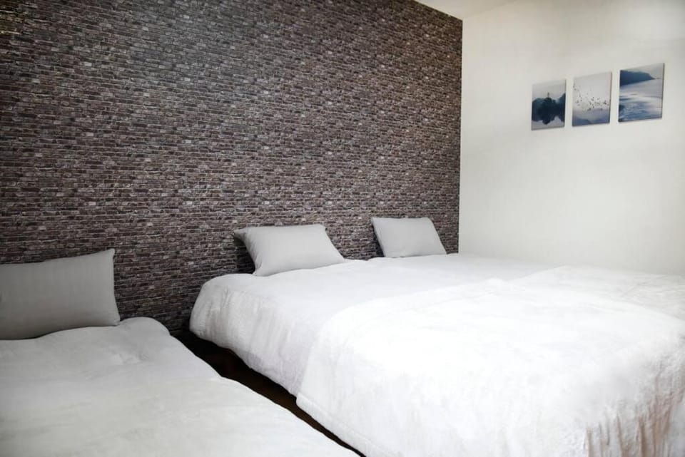 Y-IMAZATO Inn Apartment in Osaka