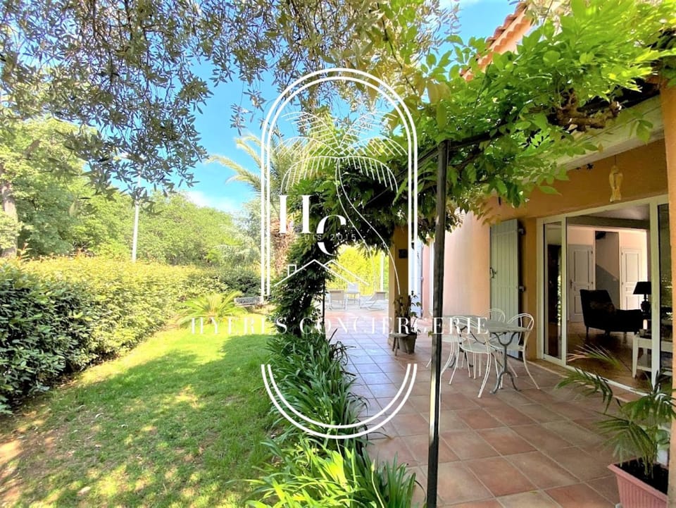 Property building, Garden view