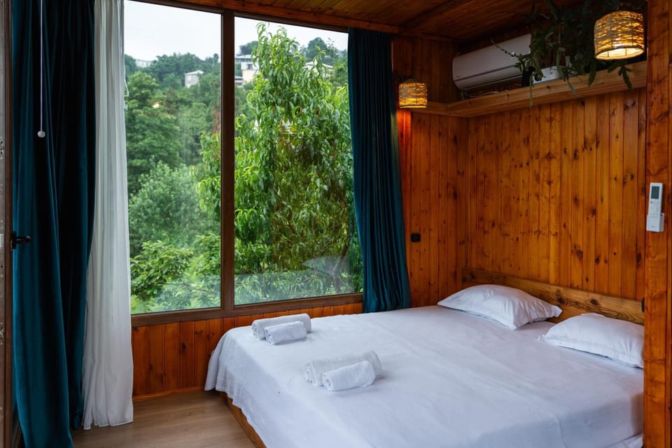 Bed, View (from property/room), Bedroom, City view, Garden view, Landmark view, Sea view