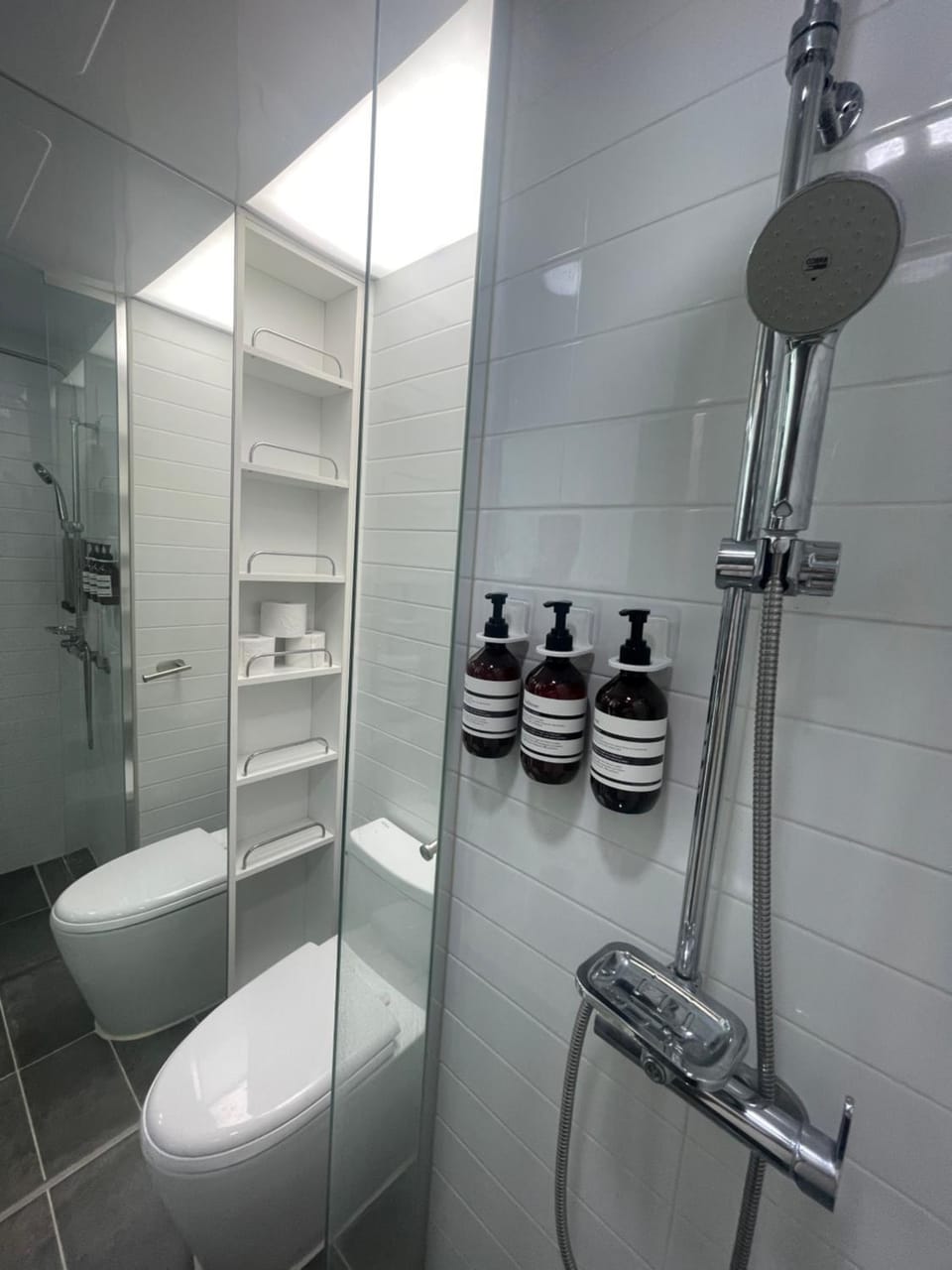 Shower, Toilet, Bathroom