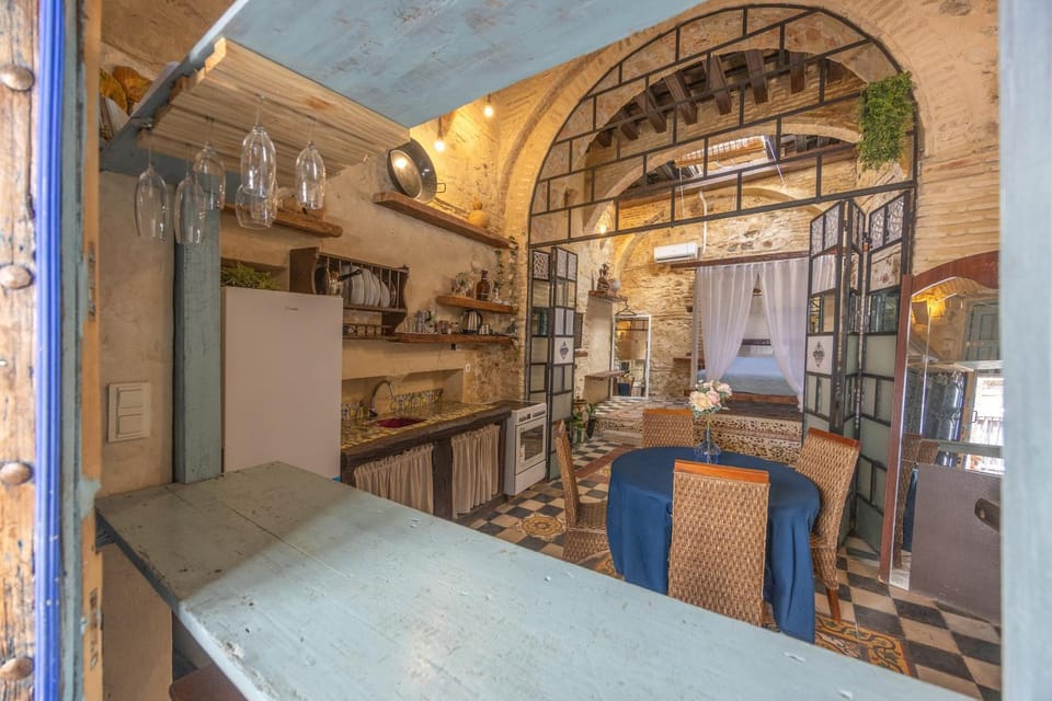 Property building, Living room