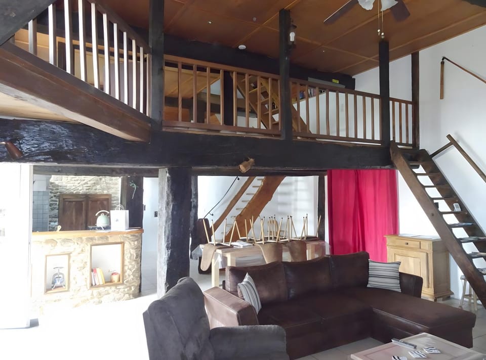 Property building, Living room
