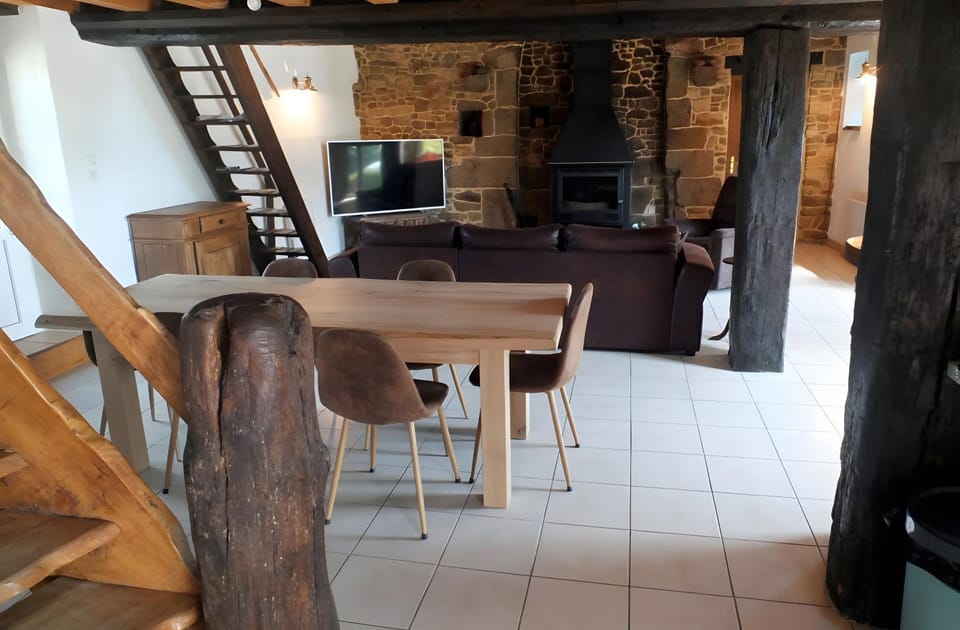 Property building, Living room