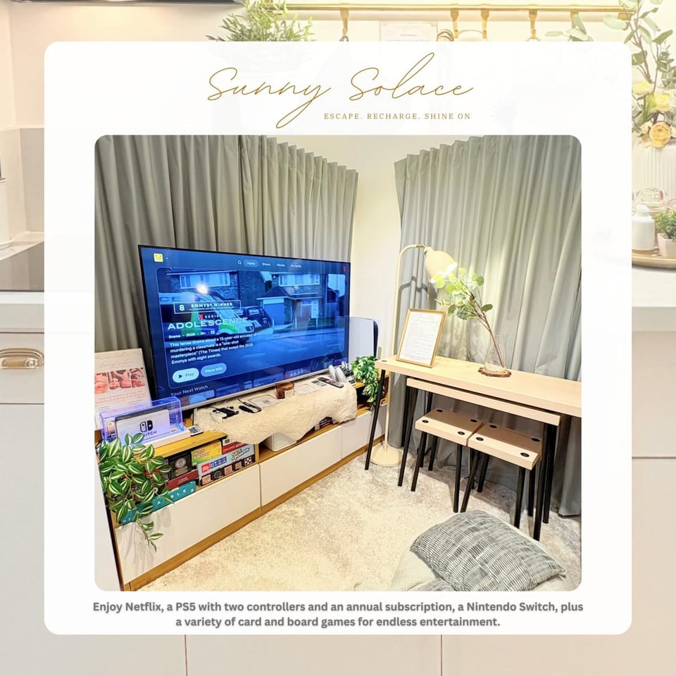 Sunny Solace a Homey Condo in Filinvest Alabang Apartment in Muntinlupa