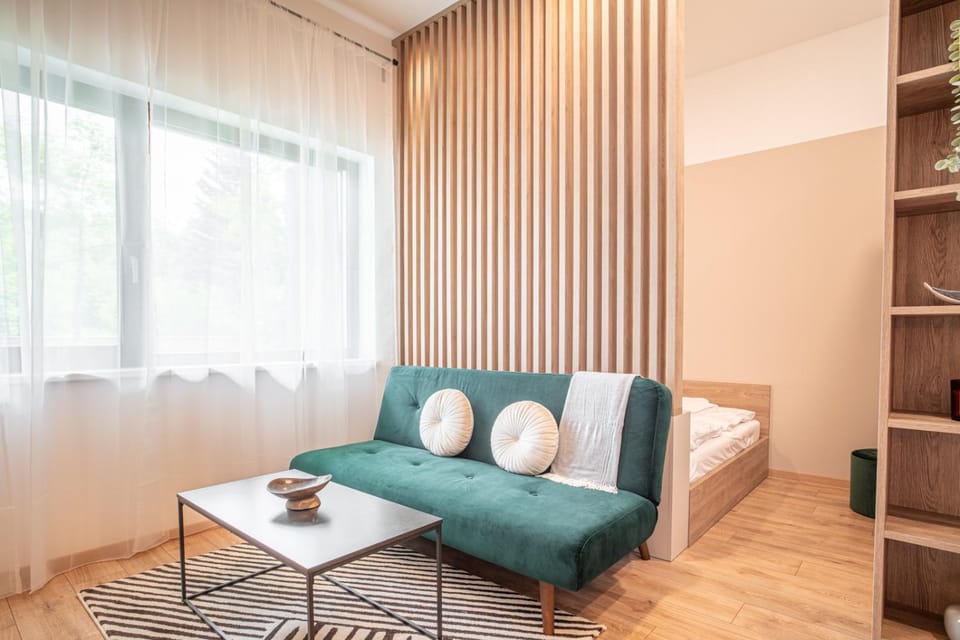 Patronka Apartments - Stylish apartment with a divided sleeping area Apartment in Bratislava