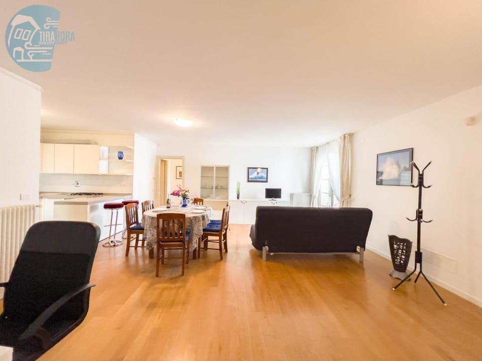 Cattedrale 5 Tirabora Short Rent, con parcheggio privato Apartment in Trieste