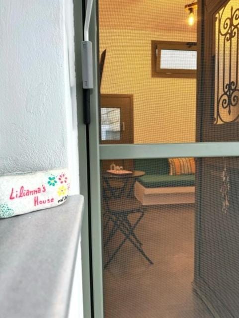 Facade/entrance, Logo/Certificate/Sign