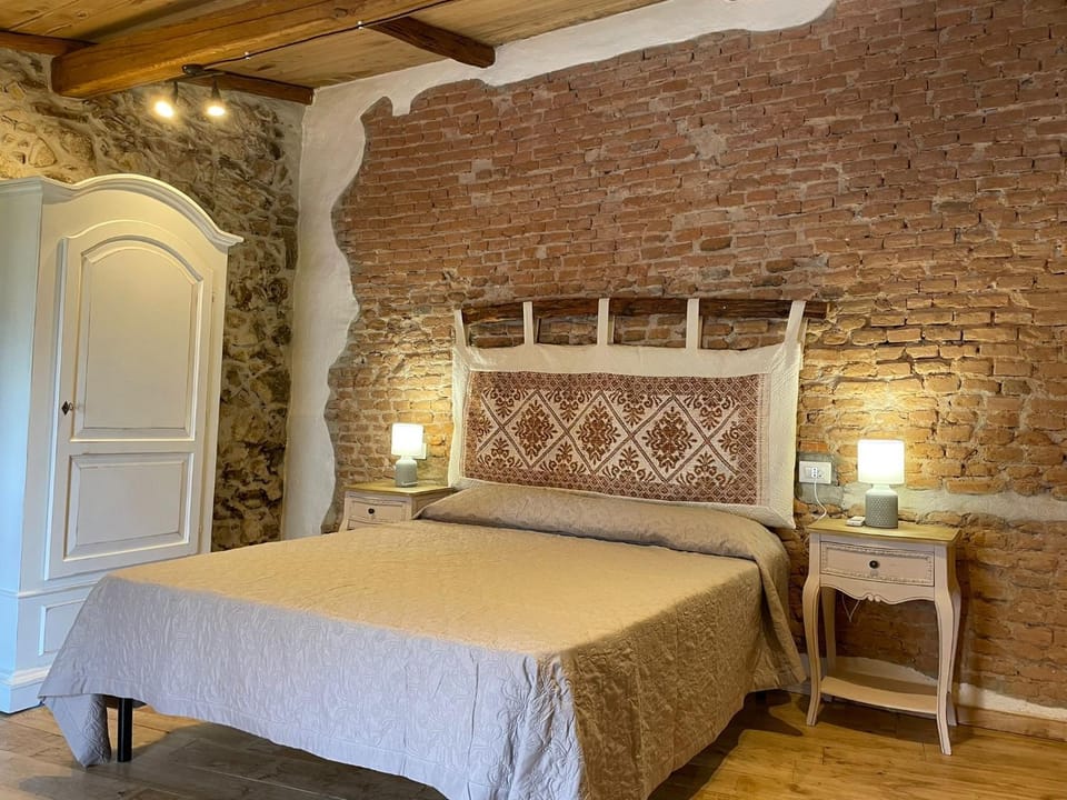Antica Dimora Fora e' Muros AMMENTOS POSADA Apartment in Sardinia