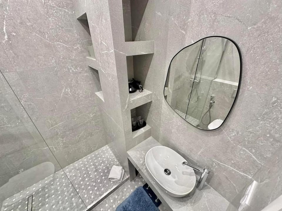 Luxe Negresco Riviera Apartment in Nice