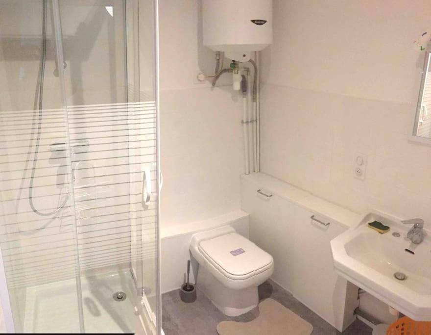 Studio CLOCK Apartment in Chambery