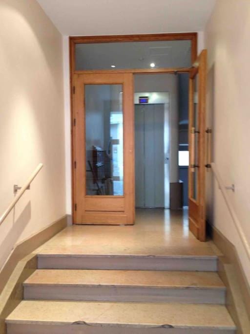 Studio CLOCK Apartment in Chambery