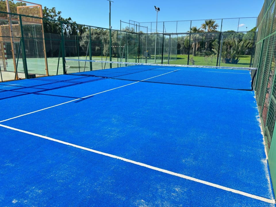 Tennis court