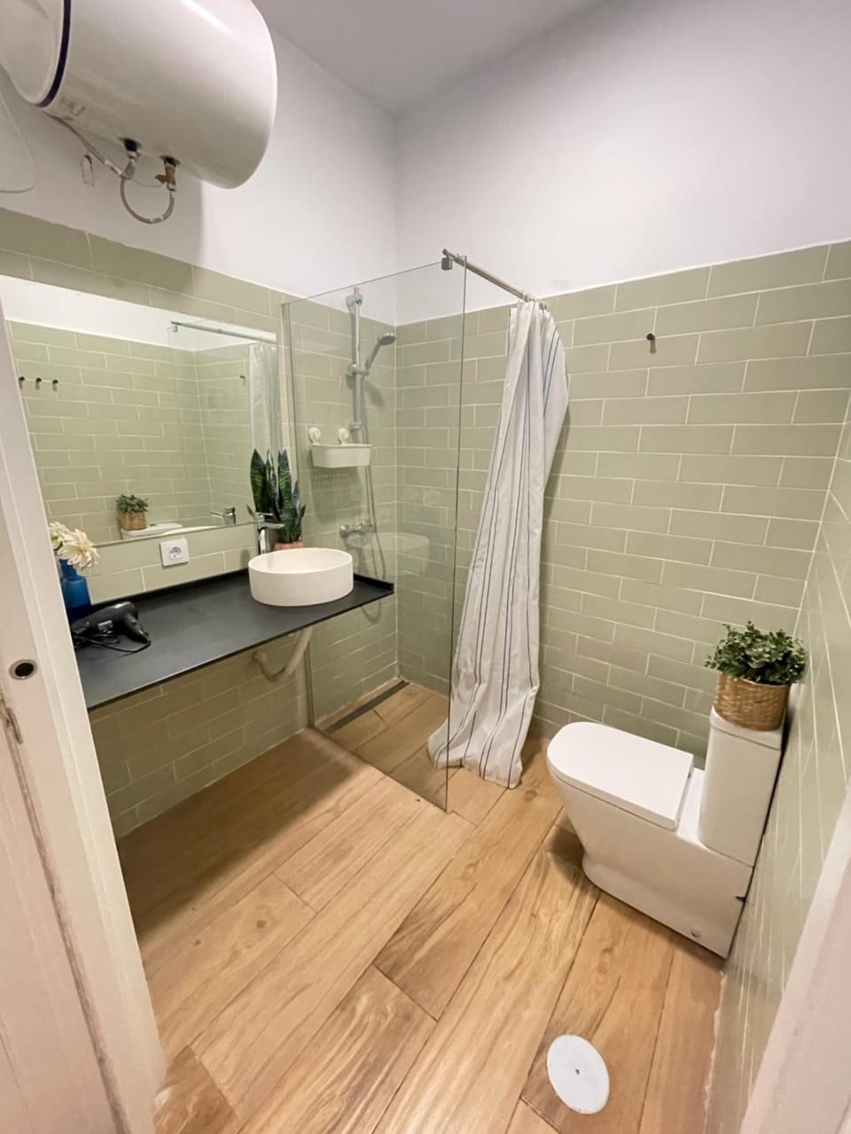 Shower, Bathroom