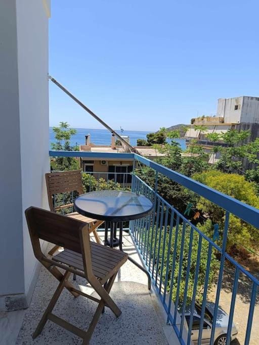 Διαμέρισμα 3 ΣΤΗΝ ΑΓΙΑ ΜΑΡΙΝΑ Apartment in Islands