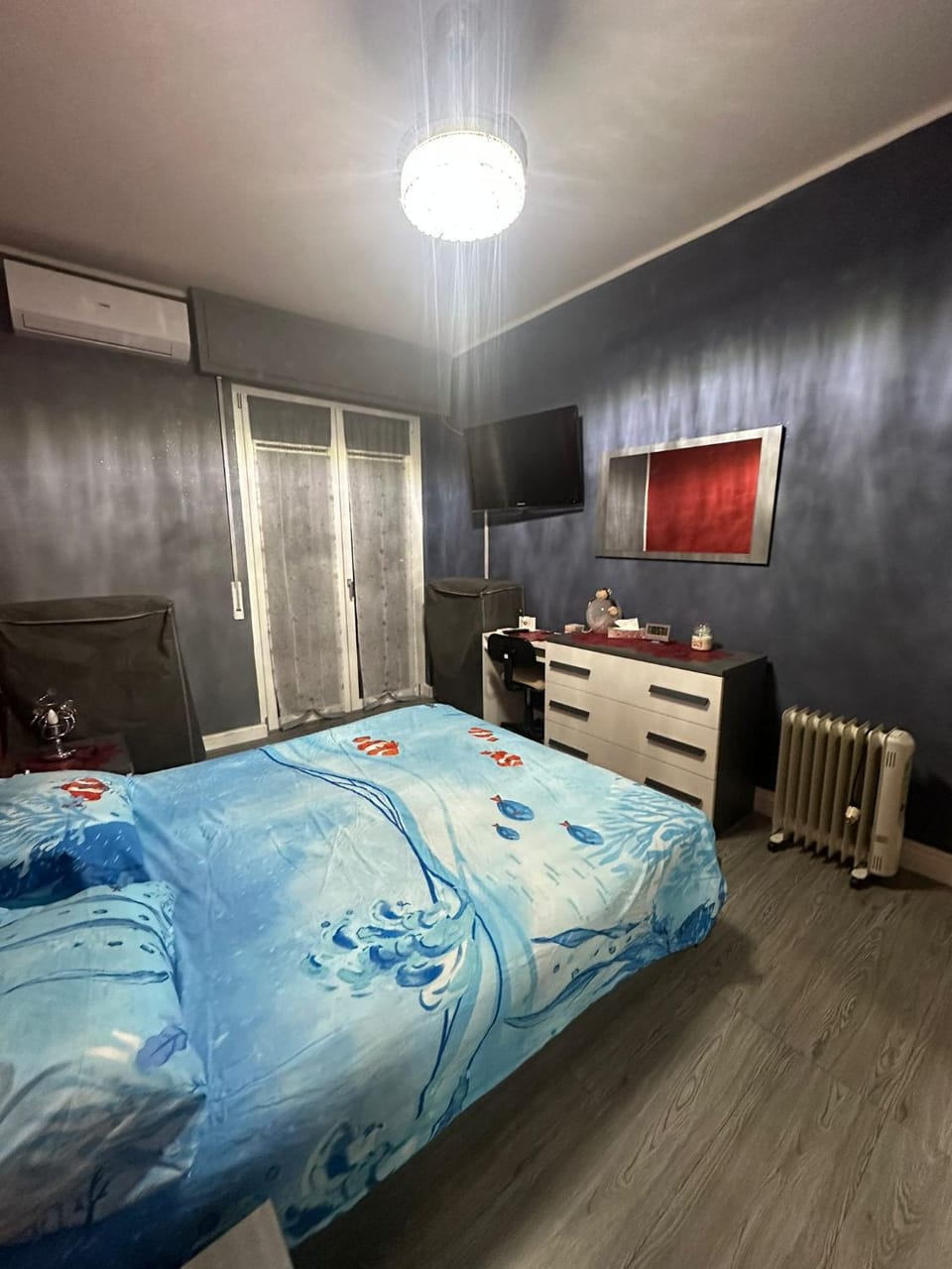 Bed, Bedroom