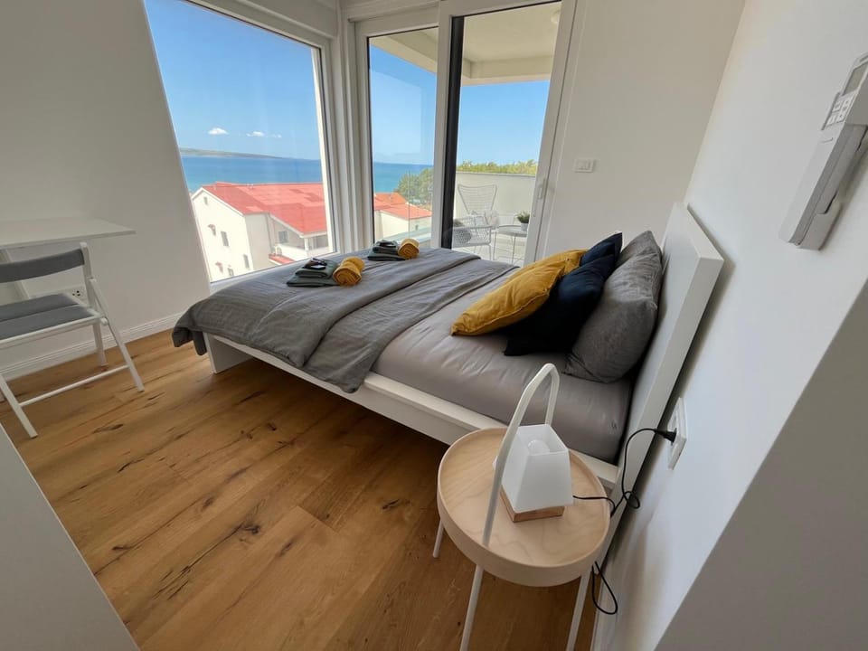 Bed, View (from property/room), Photo of the whole room