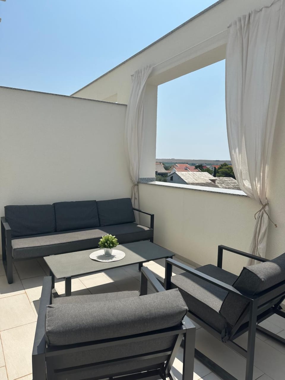 Balcony/Terrace, Seating area, City view