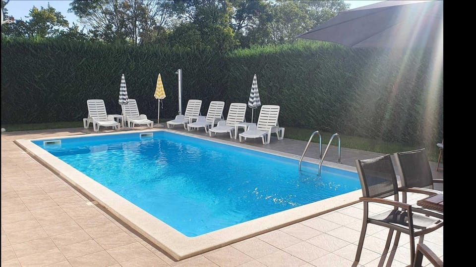 Property building, Swimming pool