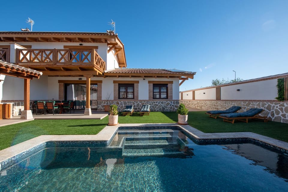 Garden, Garden view, Pool view, Swimming pool