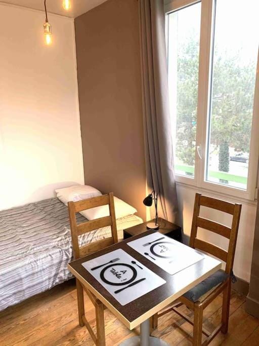 Studio CORNER Apartment in Chambery