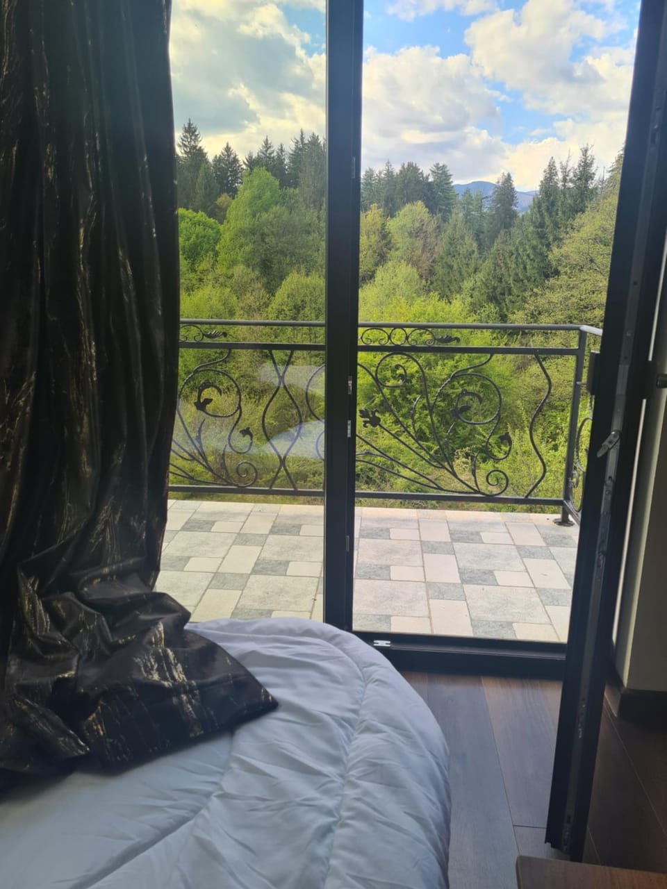 Poiana Cerbilor Farm Stay in Romania