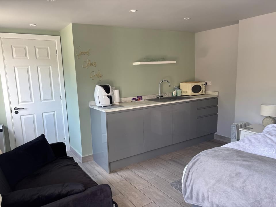 Studio Apartment Apartment in East Dorset District