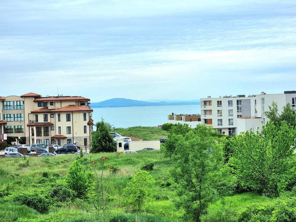 Compact Apartment Sarafovo to the Beach Apartment in Burgas