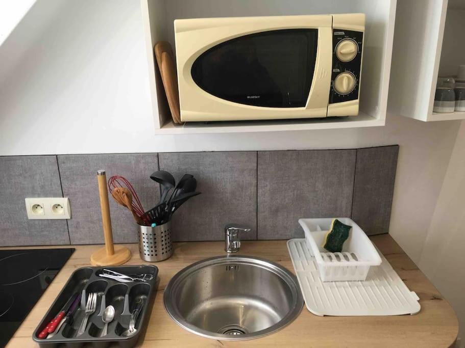 Studio GUITAR Apartment in Chambery