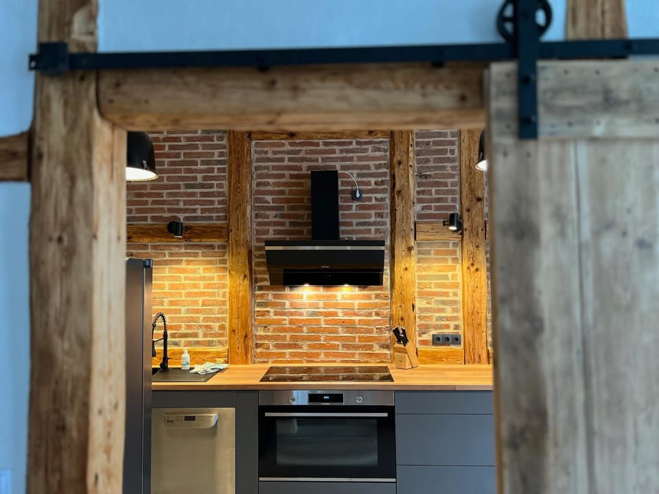 Kitchen or kitchenette, oven, stove