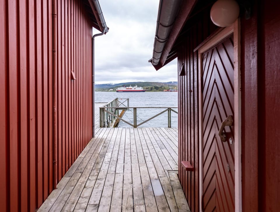 Rorbuer på Lenvik Museum Apartment in Nordland, Norway