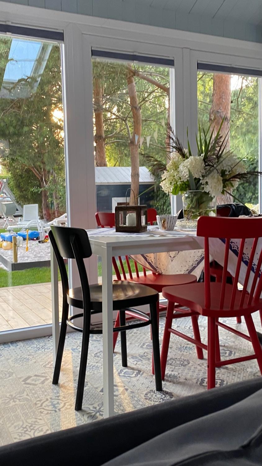 Patio, Living room, Seating area, Garden view