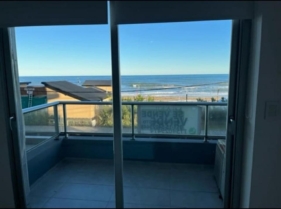 View (from property/room), Balcony/Terrace, Sea view