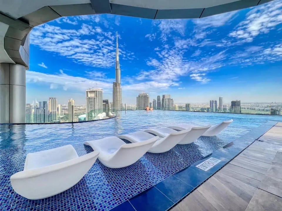 Pool view, Swimming pool, Swimming pool