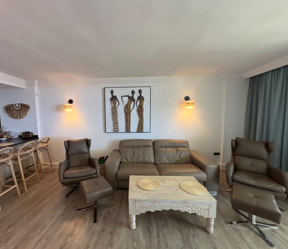 Property building, Living room