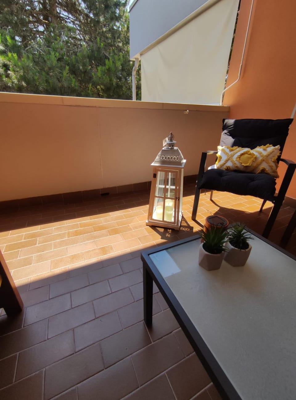 Day, Balcony/Terrace