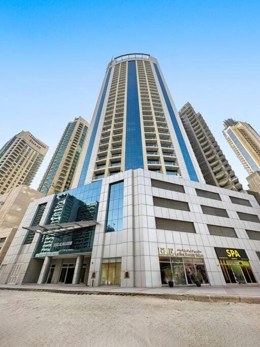 New Design Studio next to Burj Khalifa, Mall & Dubai Fountain Apartment in Dubai