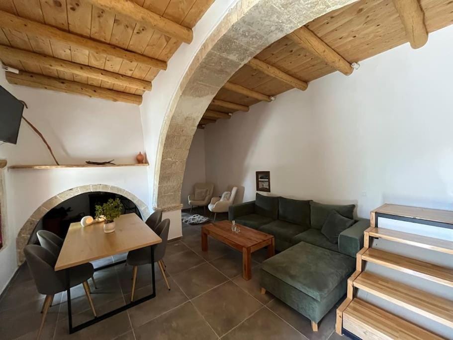 Vrysses Lodge Michael Stelianos Chalet in Crete