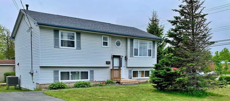 Property building, Neighbourhood, Garden view