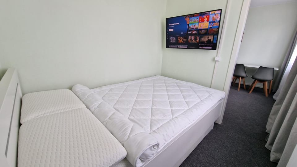 TV and multimedia, Evening entertainment, Bedroom