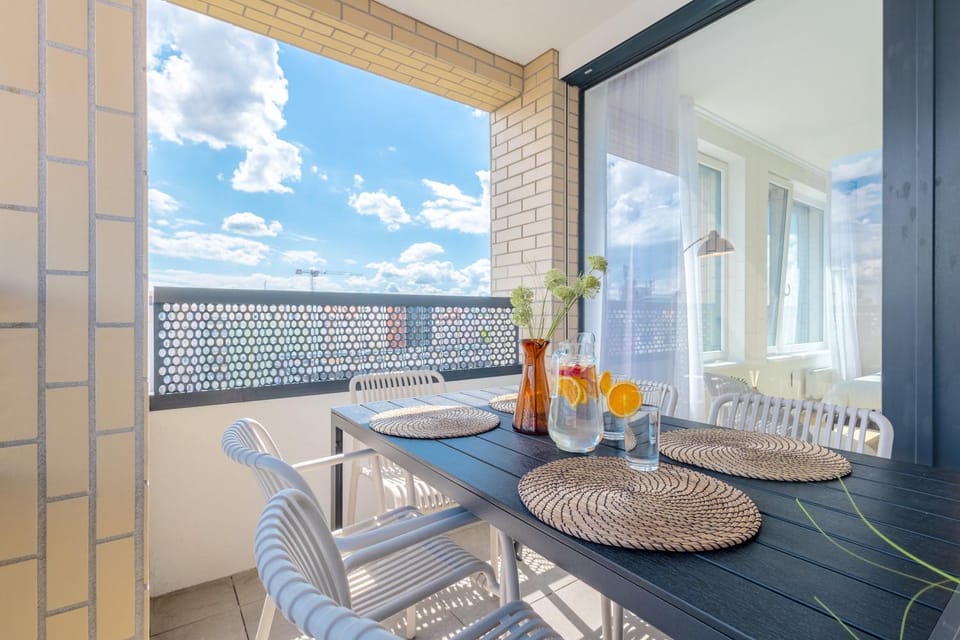 View (from property/room), Balcony/Terrace