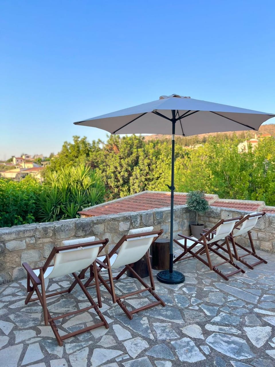 Property building, Patio, Day, Natural landscape, View (from property/room), Balcony/Terrace, sunbed