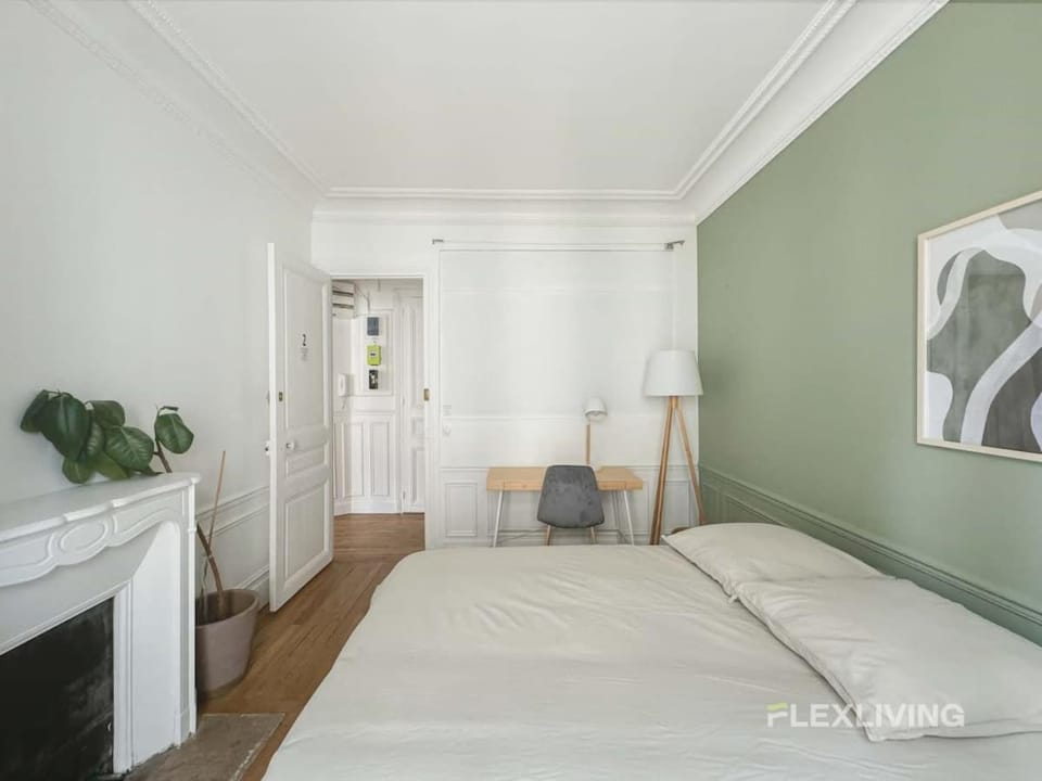 Immeuble Lamarck Hotel in Paris