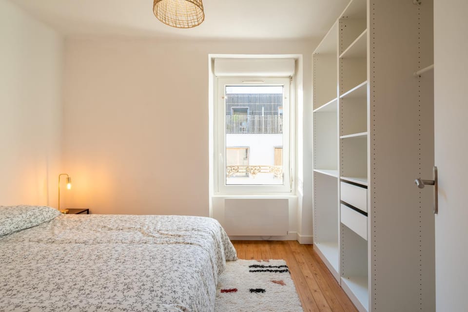 Bed, Photo of the whole room, Bedroom, wardrobe