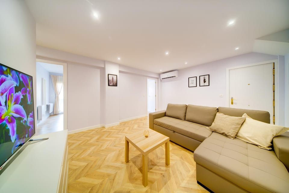 Apartamento San Lazaro a 5 Min Pabellon Principe Felipe con opcion a Parking Apartment in Zaragoza