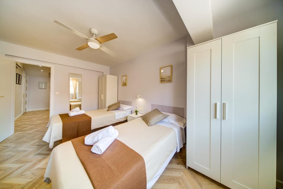 Apartamento San Lazaro a 5 Min Pabellon Principe Felipe con opcion a Parking Apartment in Zaragoza