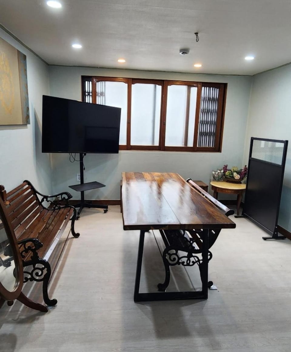 Ara house Bed and Breakfast in Seoul